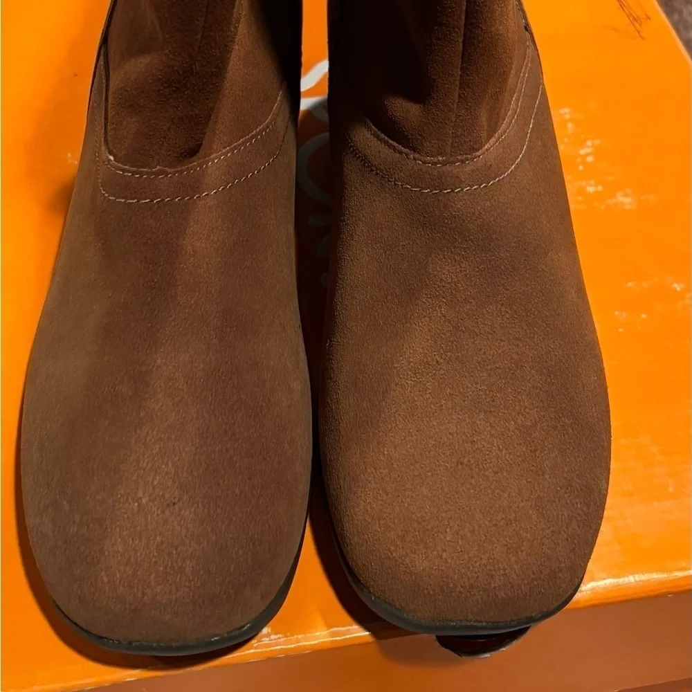 SPORTO Abbey Leather Waterproof boots size 9 in chestnut brown